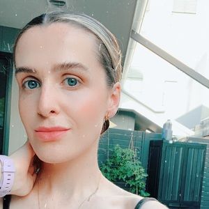 Meet your Posher, Gabriela